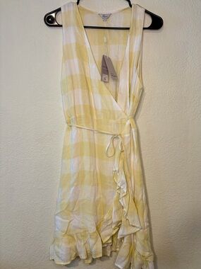 Rails Madison limoncello Yellow and White Gingham  Wrap Dress